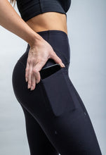 Cargar imagen en el visor de la galería, Licra Atletismo Larga Mujer Black