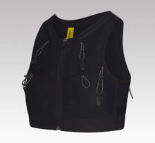 Cargar imagen en el visor de la galería, Naked® High Capacity Running Vest Black RECCO®.